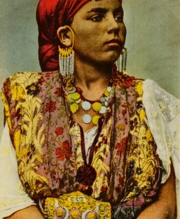 Algeria A Beautiful Costume